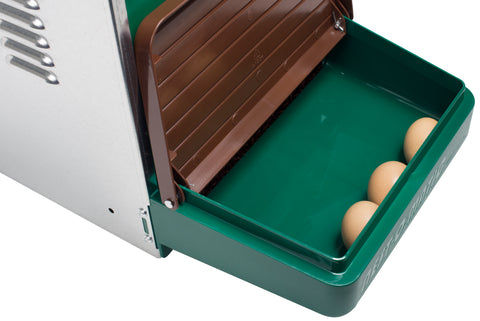 Nest-o-Matic Roll Away Laying Box